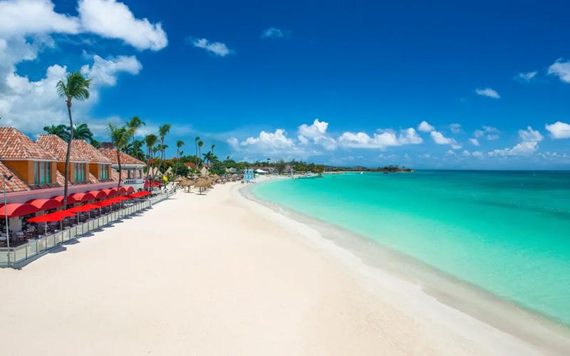 2024年申請中國香港優才入境計劃的利弊？